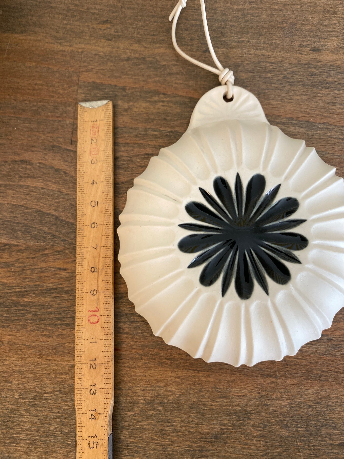 Porcelænsophæng sort