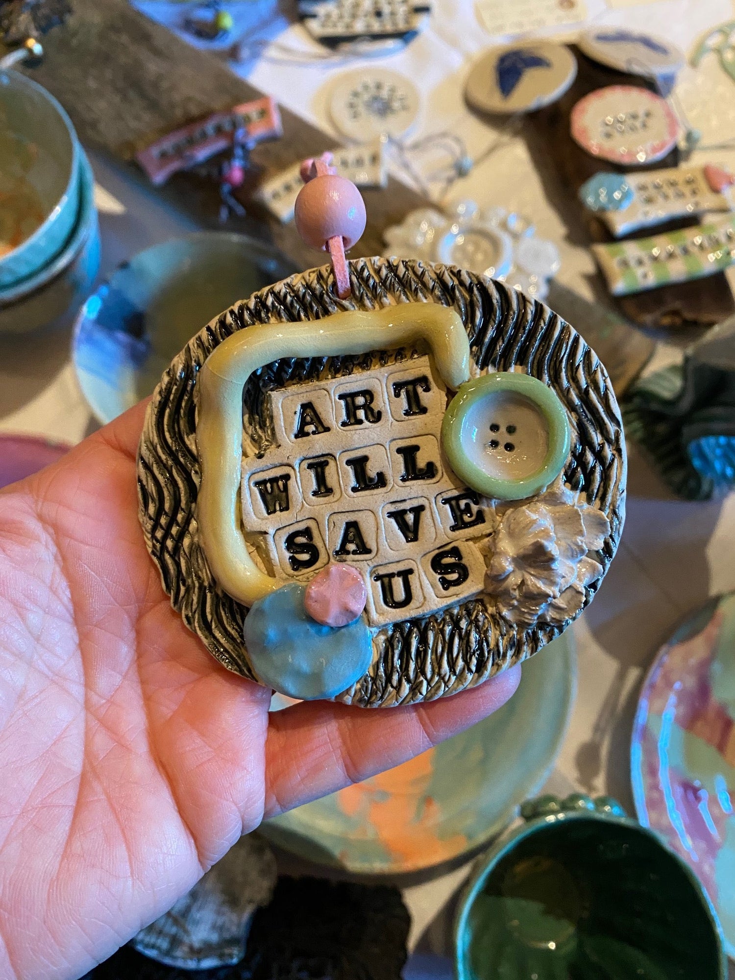 Kunst og keramik møder hinanden